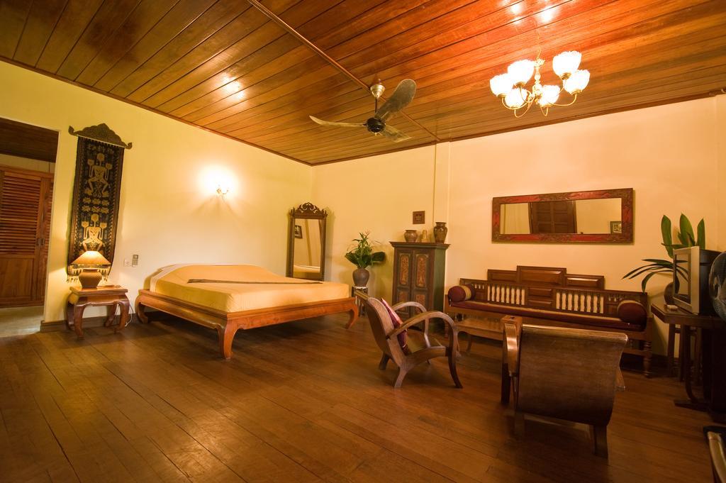 Terres Rouges Lodge Banlung Exterior photo