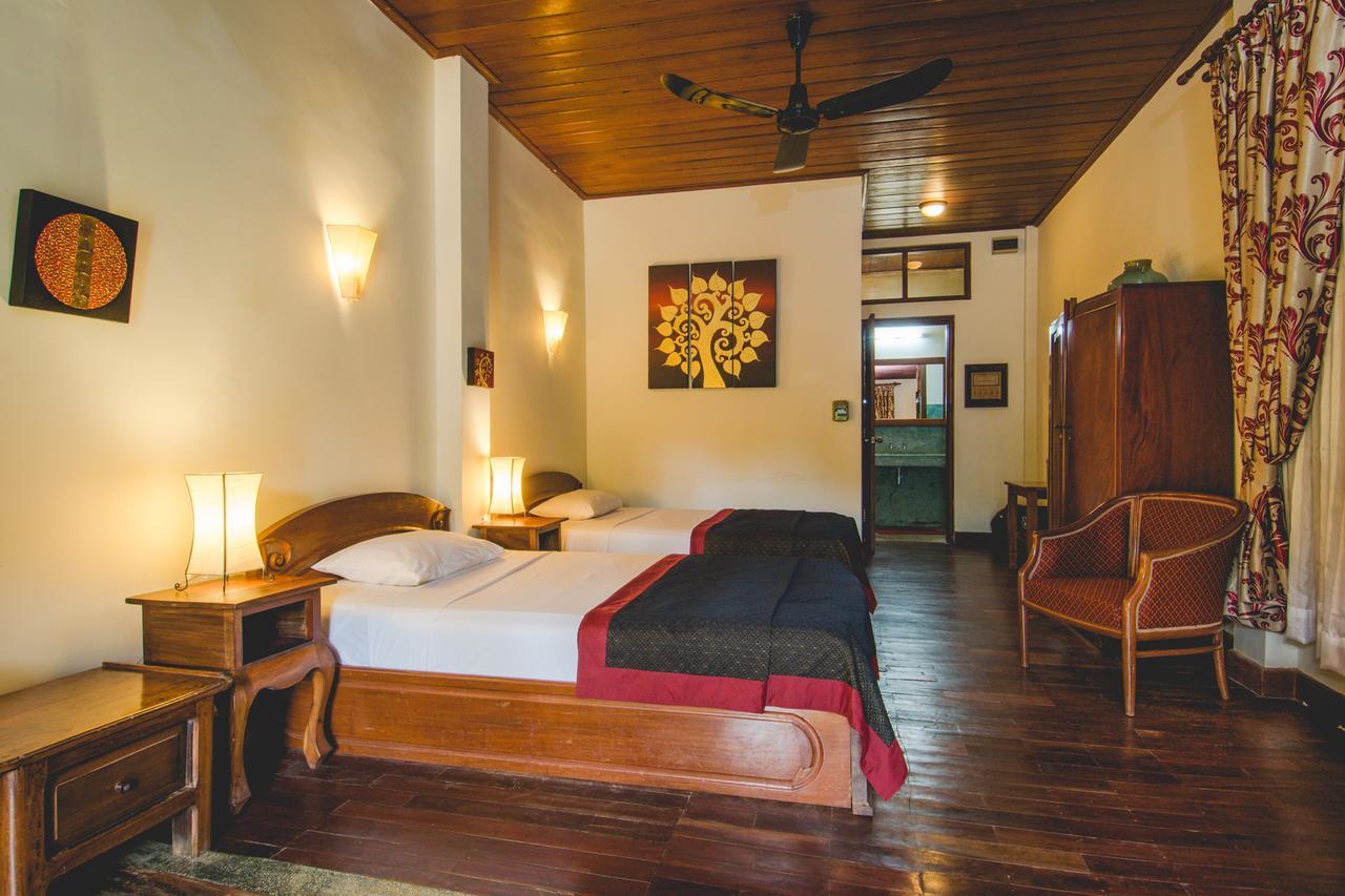 Terres Rouges Lodge Banlung Exterior photo