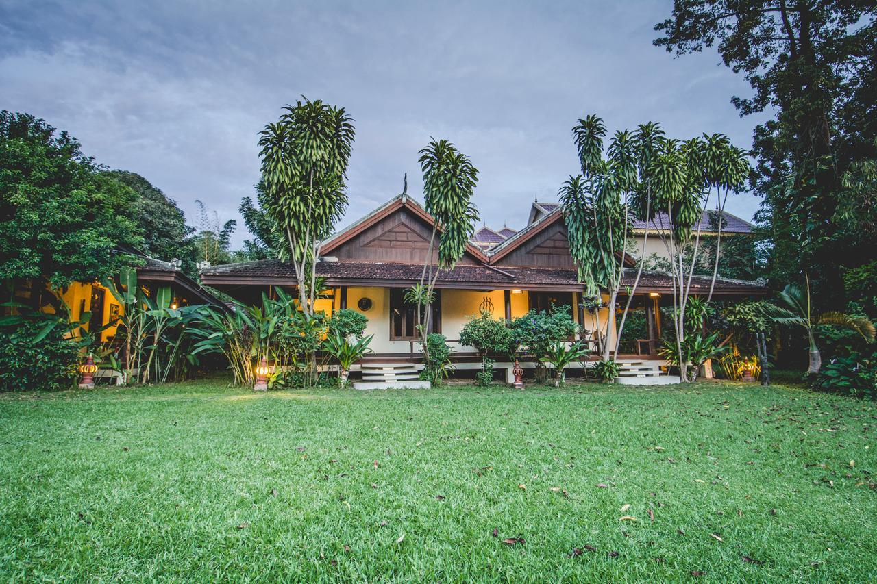 Terres Rouges Lodge Banlung Exterior photo